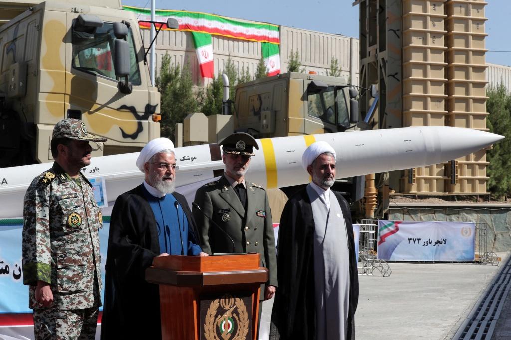 La presentación del sistema se hizo en ocasión del Día de la Industria de Defensa Nacional de Irán. Reuters
