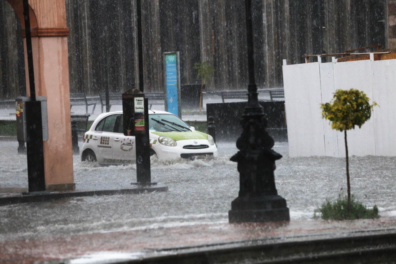 Tormentas inundan al Valle de Toluca- Grupo Milenio