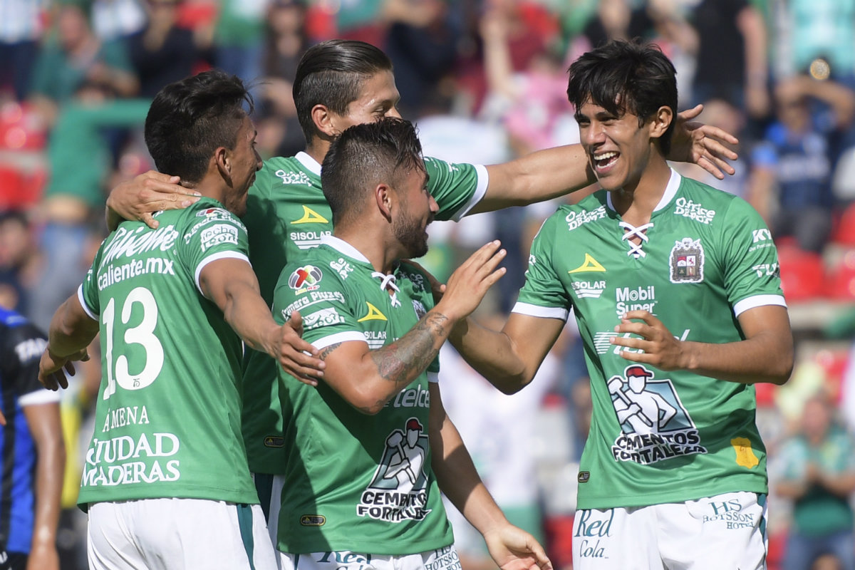 José Juan Macías en festejo de gol en el duelo ante Querétaro (Imago7)