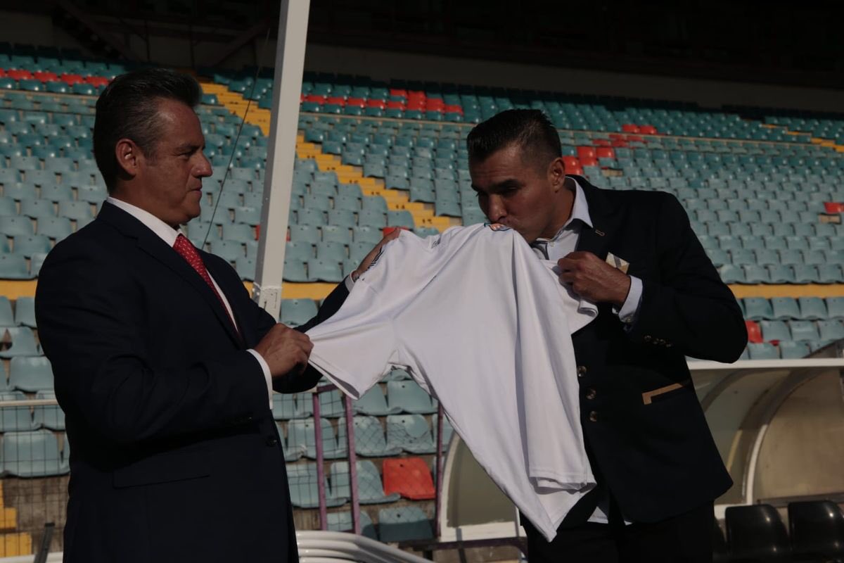 Marco Antonio Rodríguez es cesado como director técnico del Salamanca (Twitter @SalamancaCFUDS)