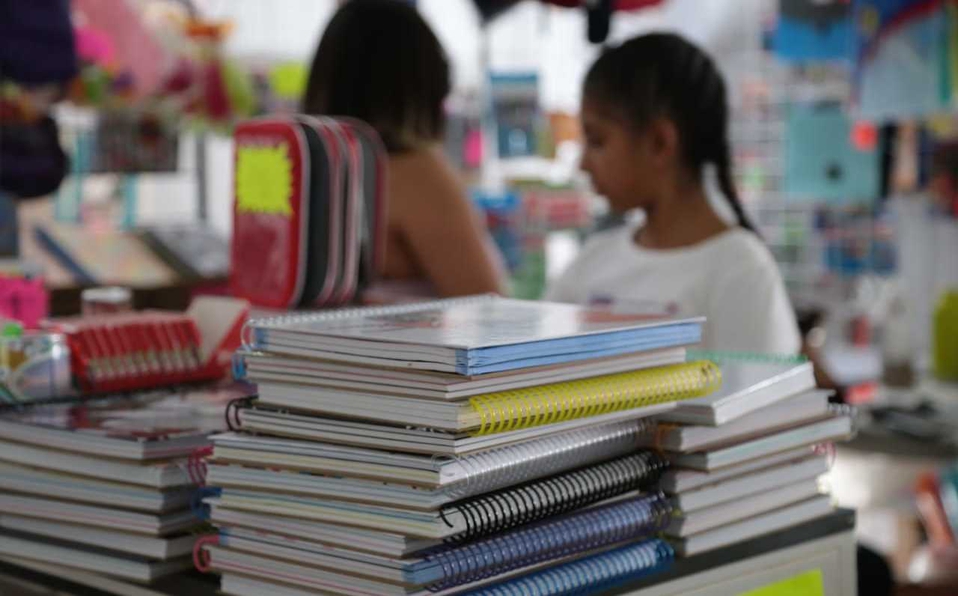 Profeco emitió una serie de recomendaciones para evitar "desfalco" con los gastos de útiles escolares.