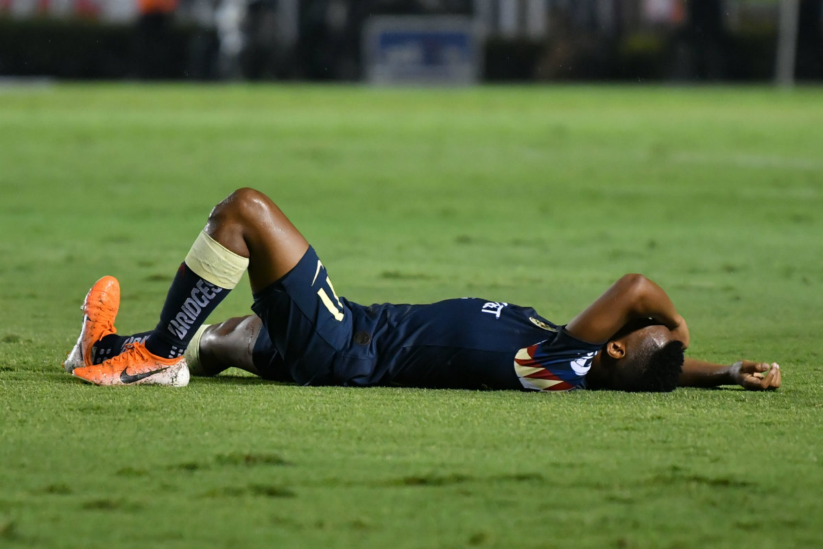 Andrés Ibargüen salió lesionado del duelo entre América y Tigres en la Liga MX (Imago7)