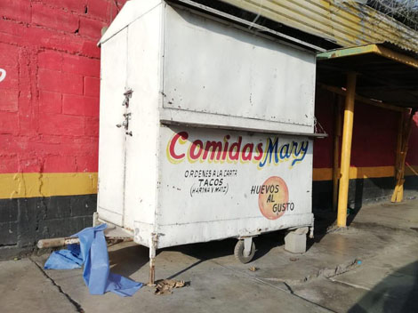 El hallazgo se dio frente al mercado de Abastos Estrella, en San Nicolás. Foto: Especial