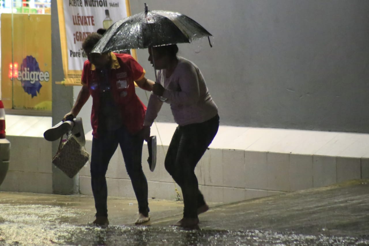 Lluvia en Puebla (Andrés Lobato)