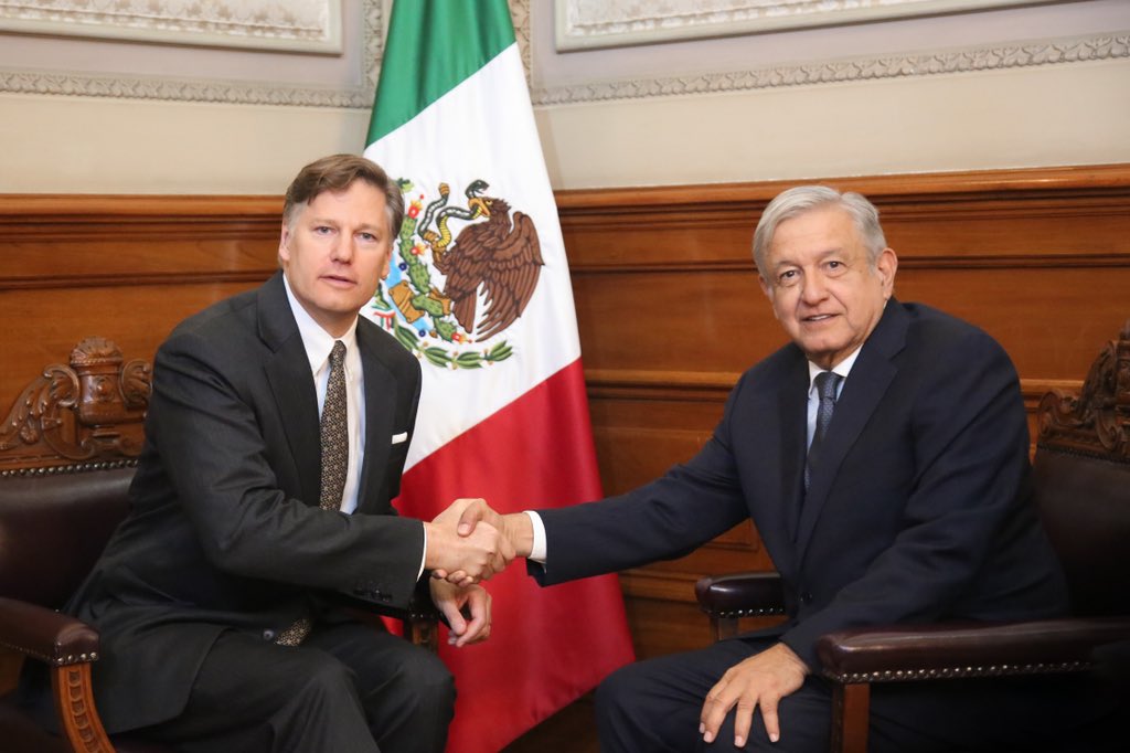 El presidente Andrés Manuel López Obrador se reunió con el embajador de Estados Unidos, Christopher Landau/Especial.