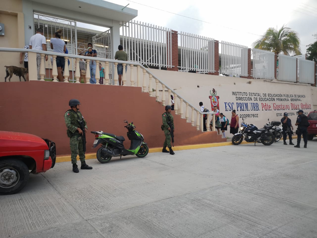 El regreso a clases en la mayoría de las escuelas se reporto sin incidente. (Óscar Rodríguez)