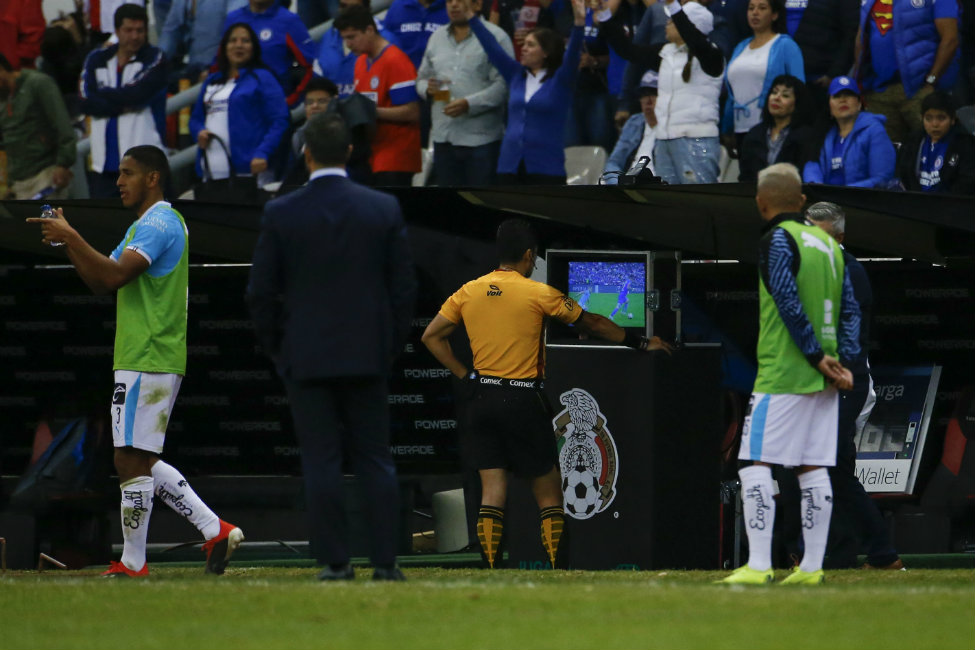Sistema de Videoarbitraje en la Liga MX (Imago7)
