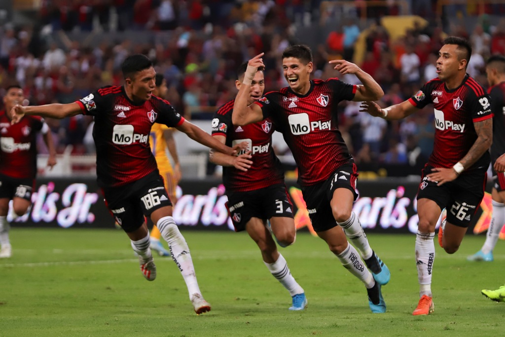 Atlas celebra el gol de Facundo Barcelo (Imago7)