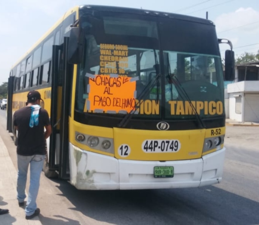 Autobús urbano prestaba servicio irregular.