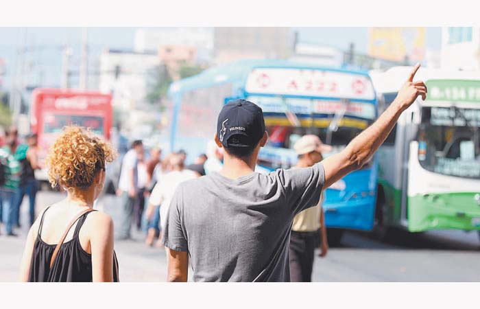 Consideran que el pasaje se debe aumentar un 48 por ciento. Archivo