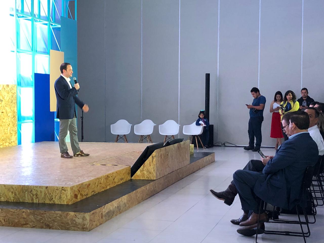 Facebook, una herramienta importante para los emprendedores