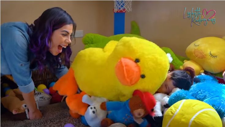 Lizbeth Rodríguez presenta a su hijo (Captura de pantalla).