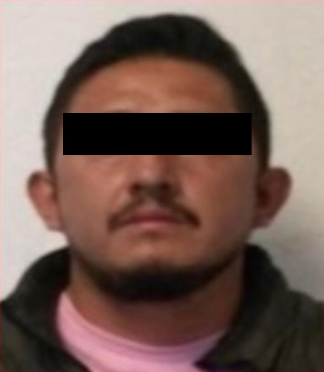 'El Buacanas' y un acompañante fueron detenidos en posesión de 39 bolsas con mariguana./ Especial