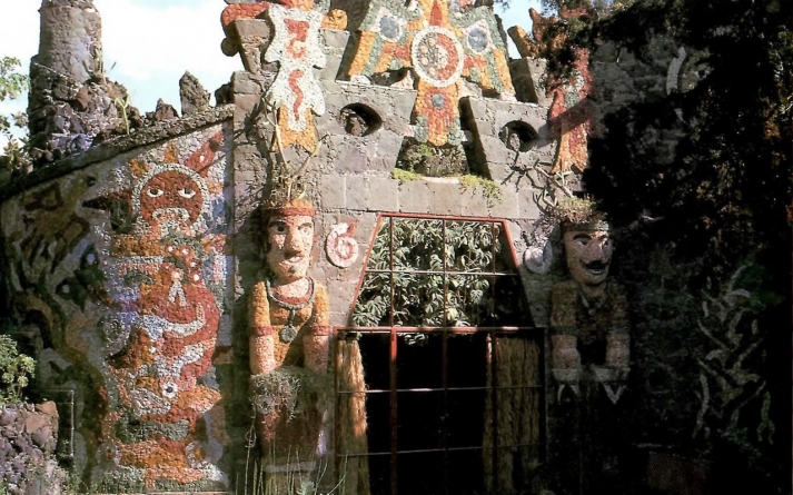 Fachada de la casa de Juan O'Gorman (Universidad Iberoamericana).