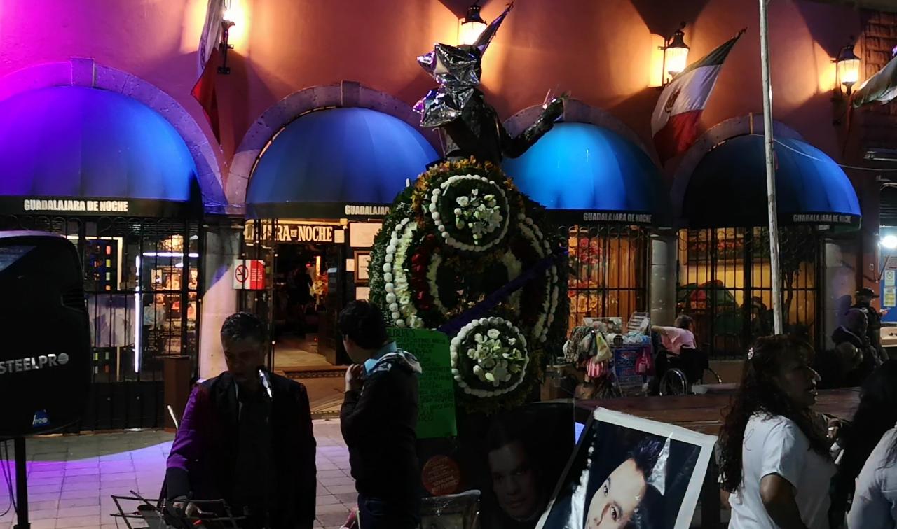 Fans de Juan Gabriel se dieron cita en Garibaldi para homenajear al Divo de Juárez. (Jorge Becerril)