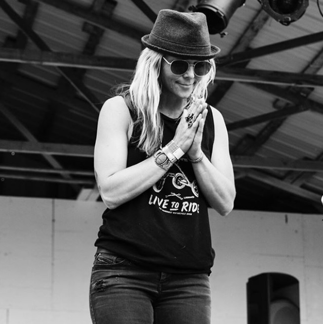 Jessi Combs falleció en un accidente en Estados Unidos (Instagram @thejessicombs)