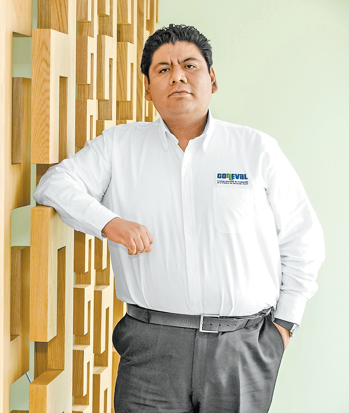 “Me apasiona ver series, pues me ayuda a relajarme”. (Jesús Quintanar)