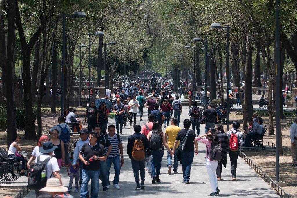 Los jóvenes son el grupo más satisfecho, según sondeo. (Archivo Cuartoscuro)