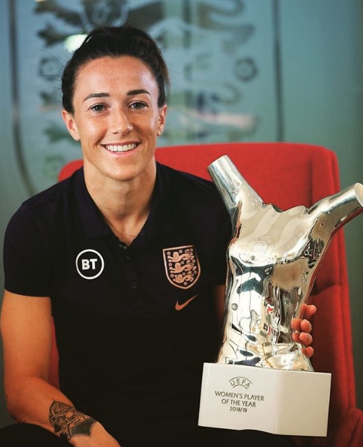 Lucy Bronze (Instagram: @lucybronze)