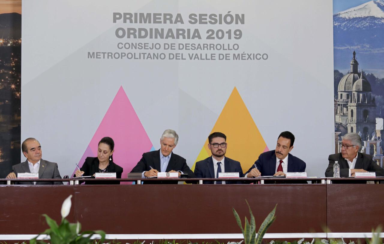 Durante la primera sesión ordinaria. (Especial)