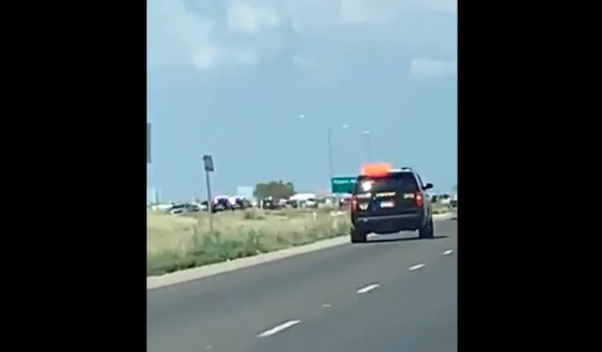 El Departamento de Policía de Midland dijo que se cree que los pistoleros se dieron a la fuga.