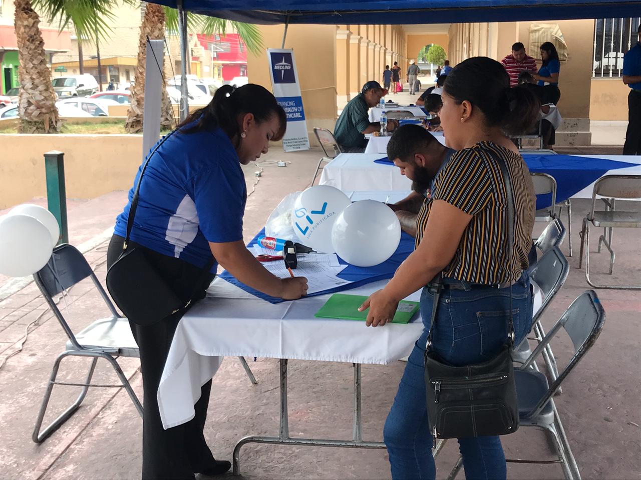 Feria de Empleo Móvil en Nuevo Laredo (Foto/Ricardo Hernández)