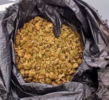 Marvin Alexis G. fue detenido sobre el cruce de las calles Aarón Sáenz y Secretaría de Comunicaciones. Foto: Especial.