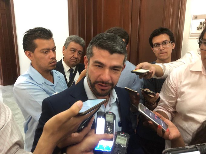Mauricio Tabe, presidente de la Jucopo en Congreso de CdMx. | Twitter @Congreso_CdMex