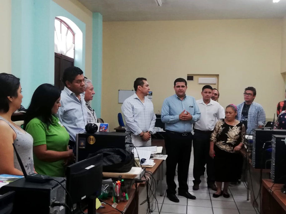Respecto a la continuidad de algunos funcionarios, manifestó que existe gente de experiencia. (Adriana Magallanes)