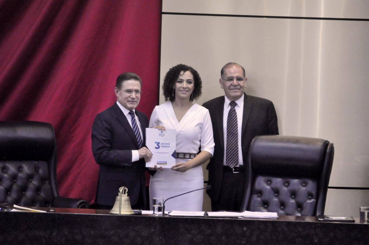Ya en la entrega del informe Gobierno, cada una de las bancadas hizo su posicionamiento el respecto del tercer año de la actual administración. (Espec