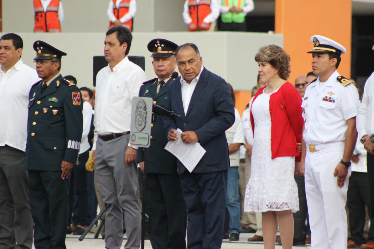 El gobernador de Guerrero espera también que no disminuya el presupuesto de la federación. (Rogelio Agustín)