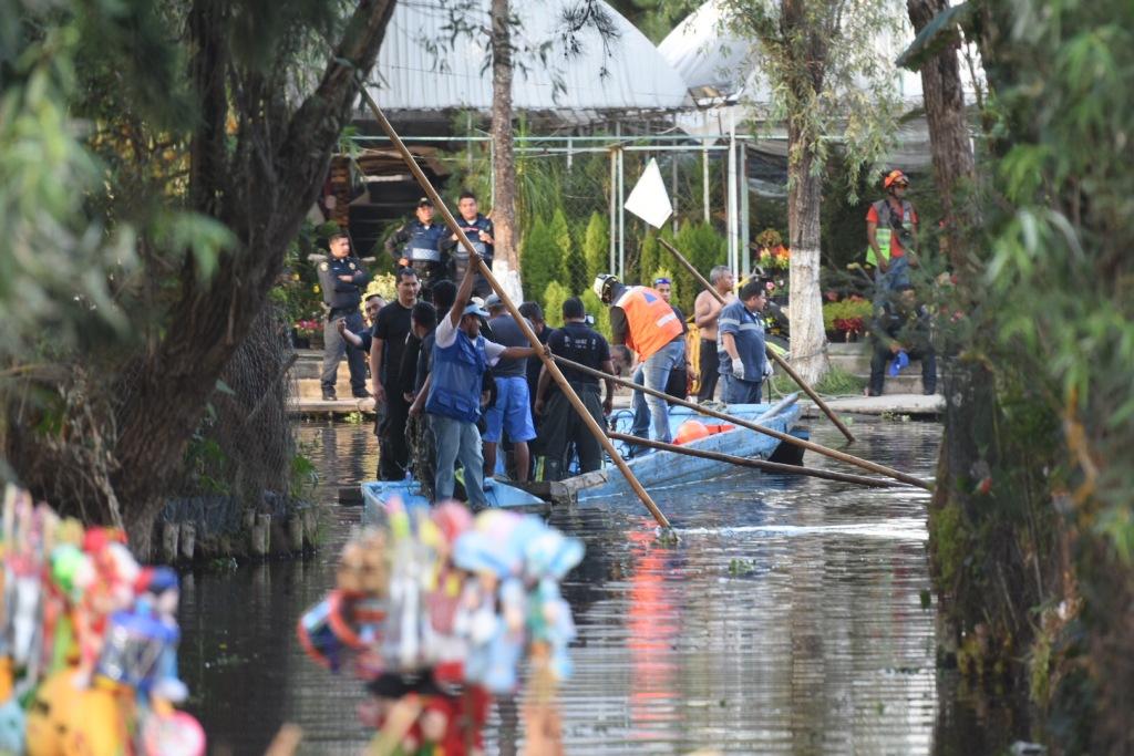 Esta lunes fue localizado el cuerpo del joven que cayó de la trajinera en Xochimilco. (Cuartoscuro)