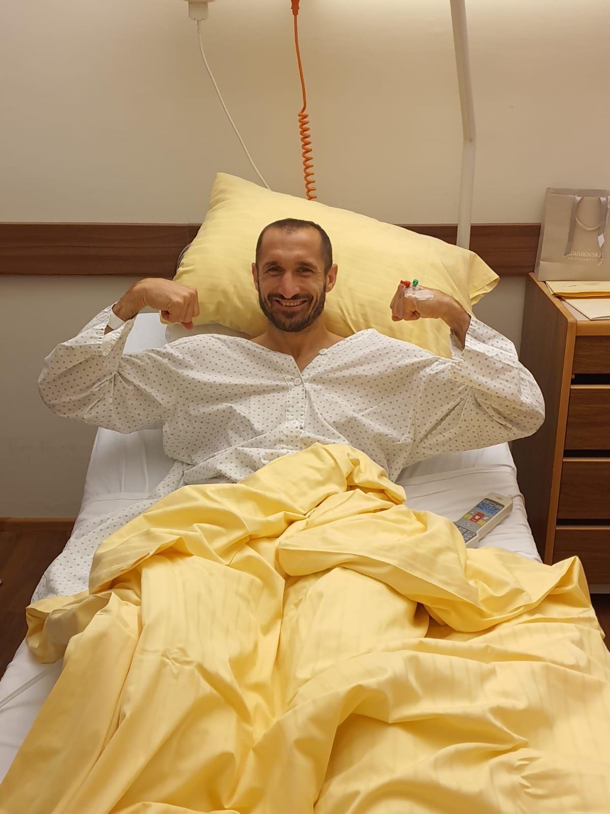 Giorgio Chiellini es operado con éxito (Twitter @chiellini)