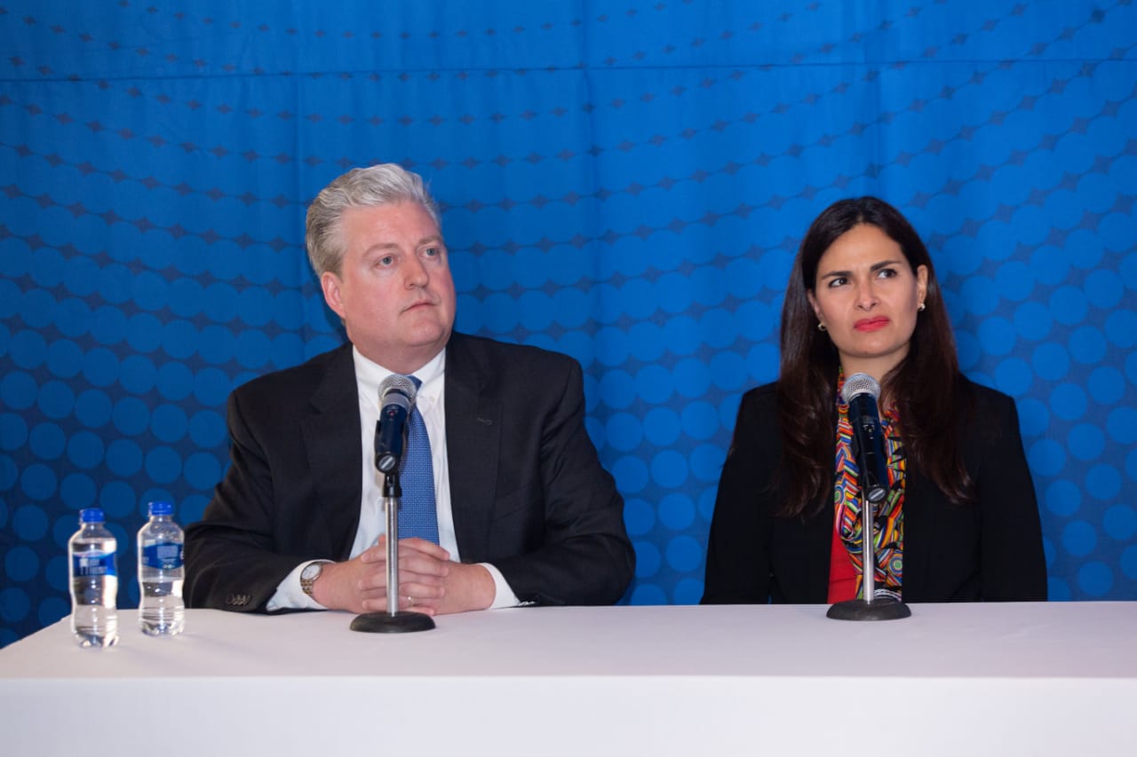 Ariane Ortiz y Pete Speer de Moody's (Omar Franco | Milenio)