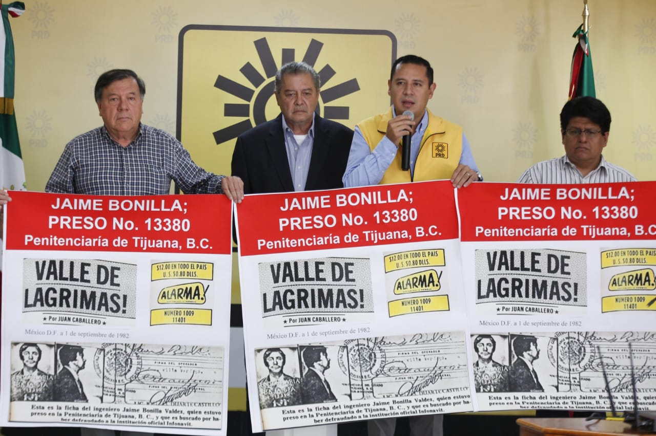El ex candidato del PRD al gobierno de Baja California, Jaime Martínez Veloz, presentó nuevas pruebas contra Jaime Bonilla/Araceli López.