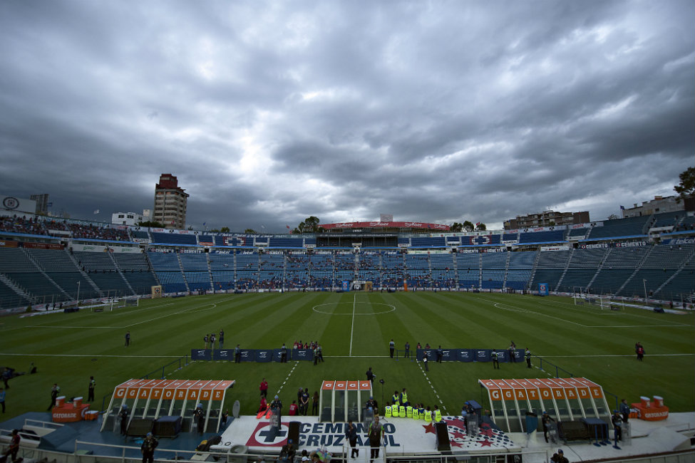Estadio Azul en un partido entre Cruz Azul y Atlante (Mexsport)
