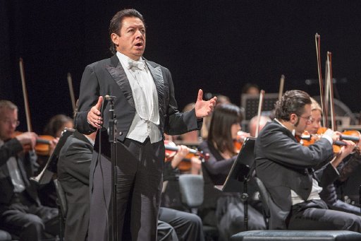Francisco Araiza celebra 50 años de trayectoria. (CORTESÍA)