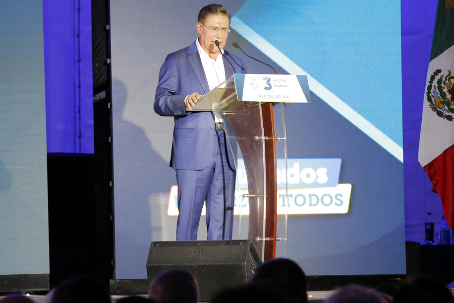 El gobernador hizo ver que este año 2019 recibió de la Federación un presupuesto menor al que se le autorizó hace dos años para ejercer en el 2018. (M