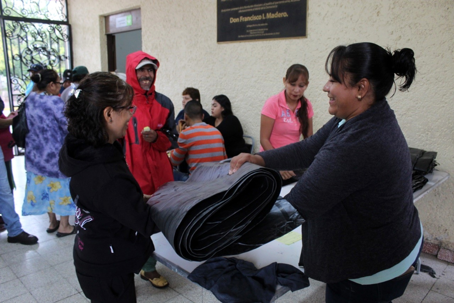El hule en tiendas supera los 200 pesos. (Damián Ramírez)
