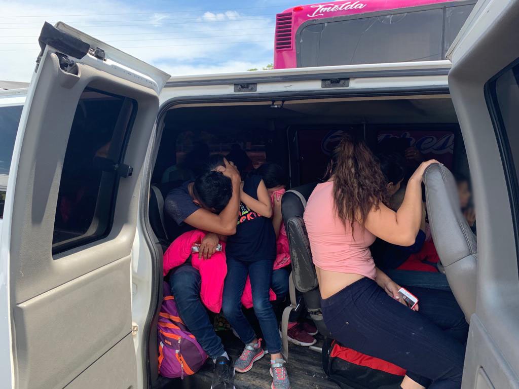 Los migrantes fueron asegurados en diferentes puntos de Veracruz.