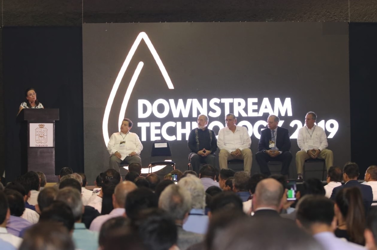 Nahle en el en el Foro Internacional "Downstream Technology 2019 Refinería Dos Bocas". (@SENER_mx)