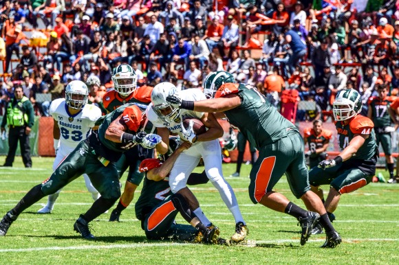Aztecas UDLAP derrota a los Borregos del ITESM Toluca