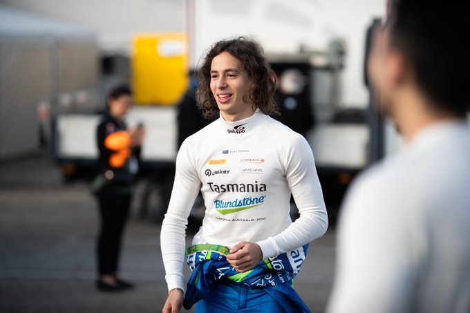 El piloto australiano Alex Peroni ssufre accidente en la primera carrera de la Fórmula 3 (Twitter @FIAFormula3)