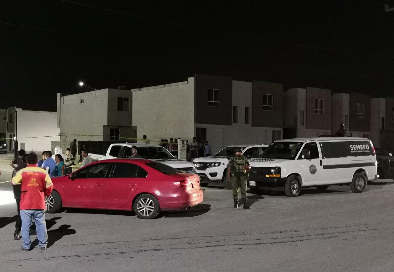 Asesinan a balazos a taquero y su ayudante en Salinas Victoria Foto: Israel Santacruz