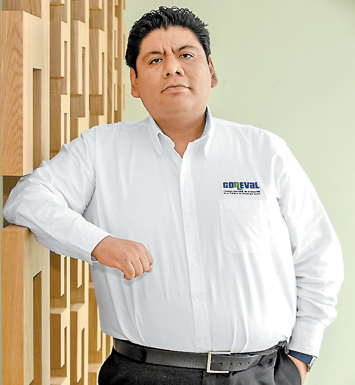 “Habrá batalla por recursos”, dice. (Jesús Quintanar)