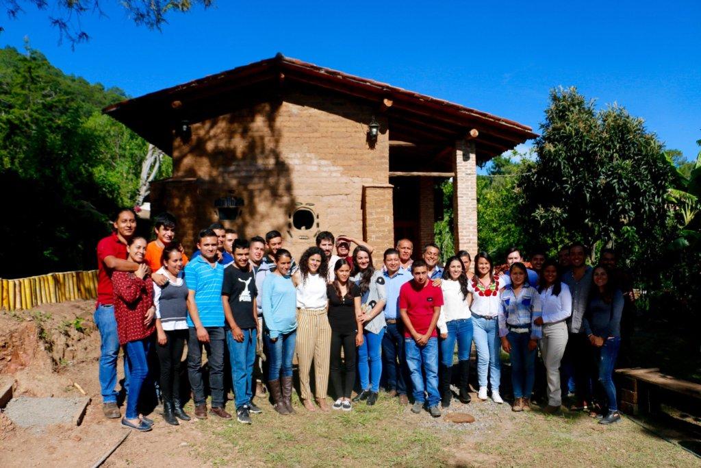 Programa de Jóvenes Construyendo el Futuro. (Tomado de @JovConFuturo)