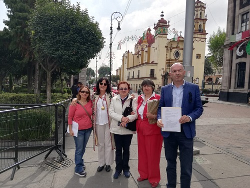 Esta mañana se reunieron en el centro de Toluca. (Abadiel Martínez)