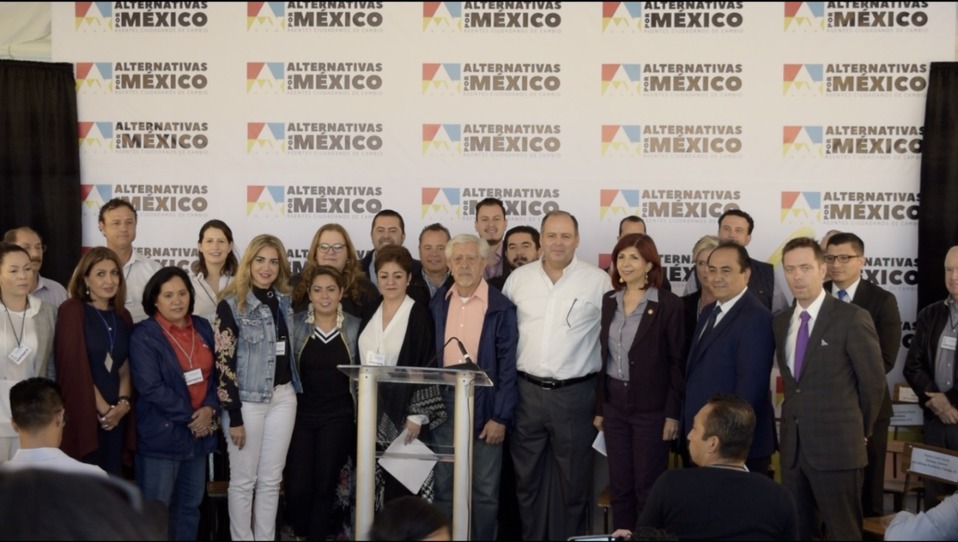 AMX es una plataforma de participación ciudadana que busca colaborar a la construcción de un México mejor.