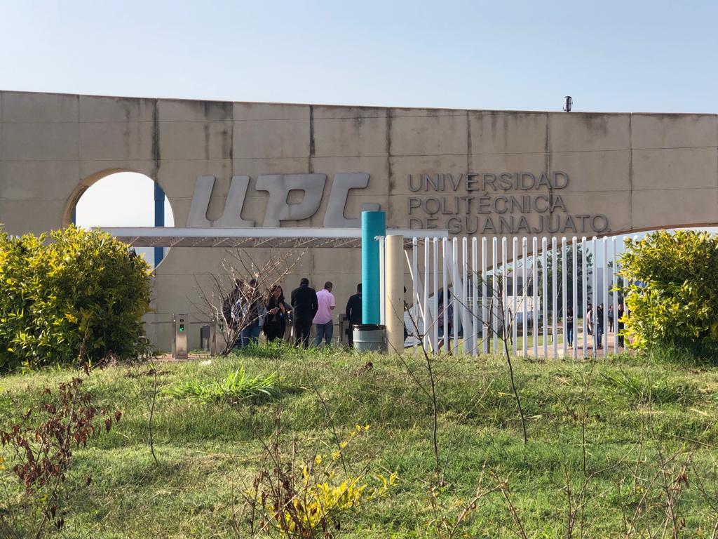 Humberto Martínez Cervantes, quien fuera estudiante de la UPG, falleció al ser víctima de un fuego cruzado en la carretera Panamericana.
