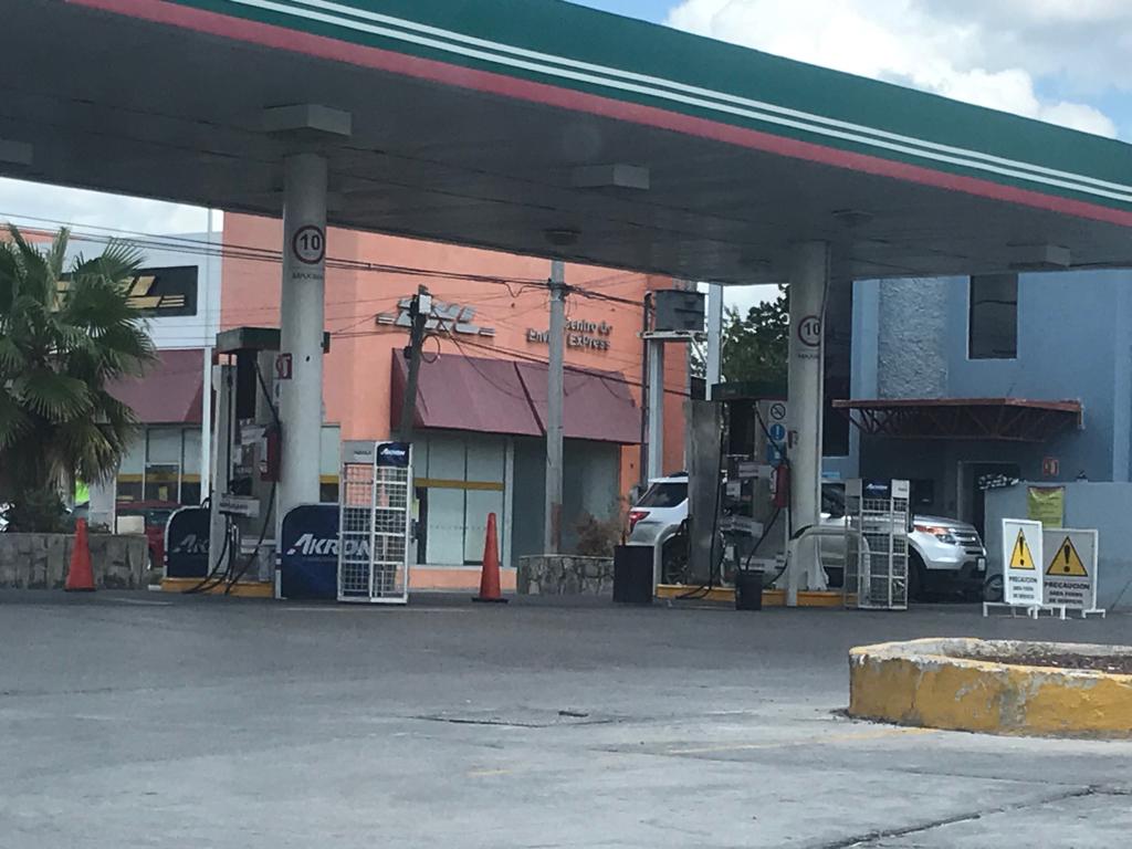 Profeco clausura gasolineras.